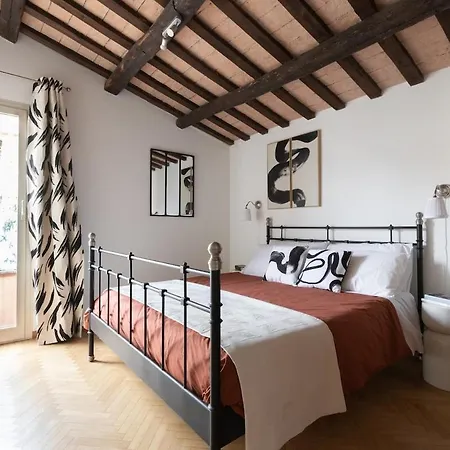 Penthouse Palazzo Delle Maschere
