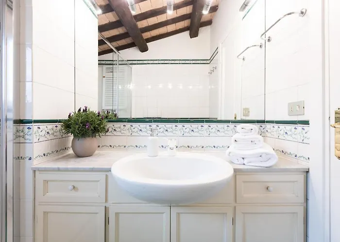 Penthouse Palazzo Delle Maschere 아파트 로마